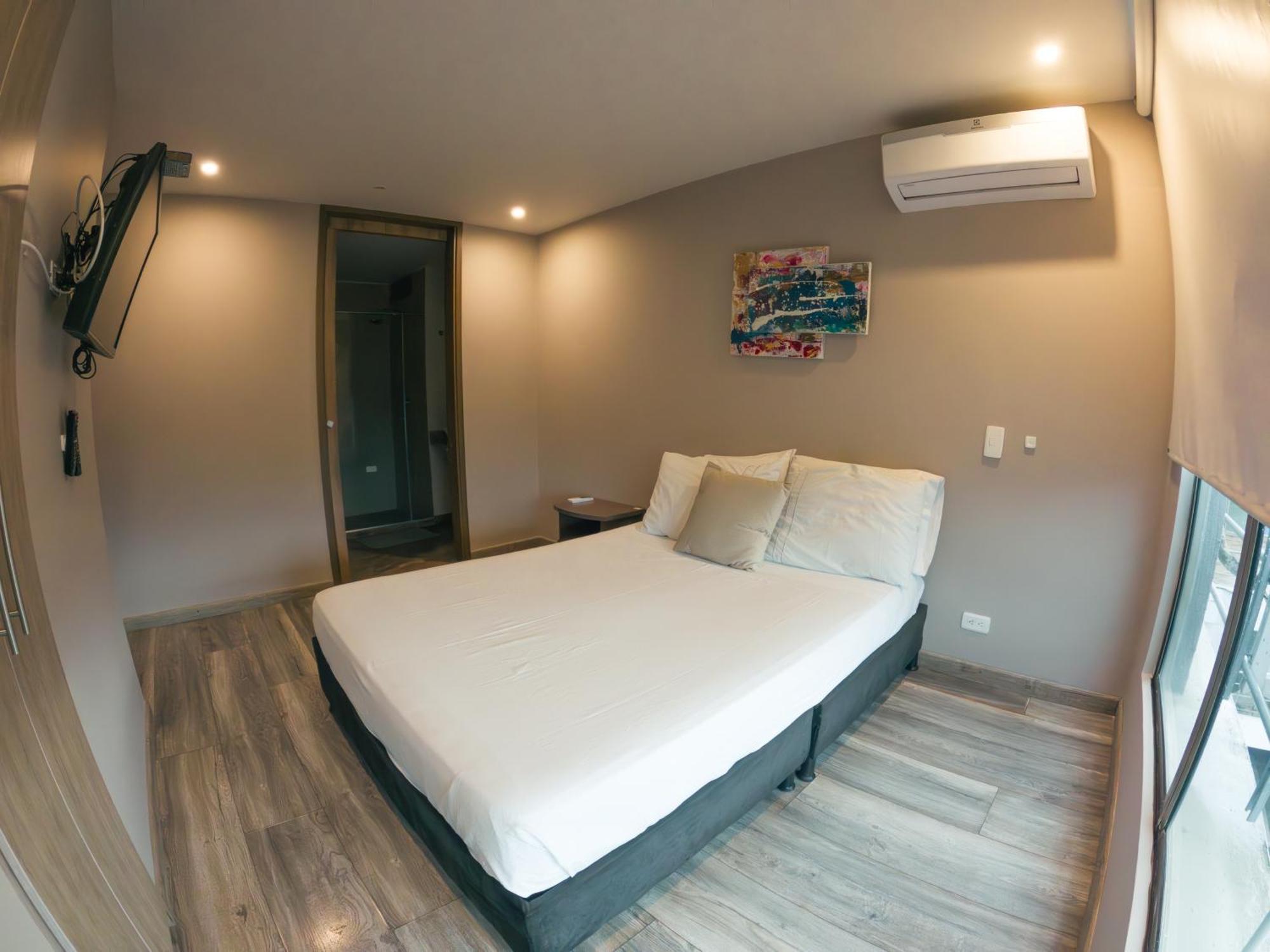 Santorini Apartamentos Amoblados Перейра Экстерьер фото